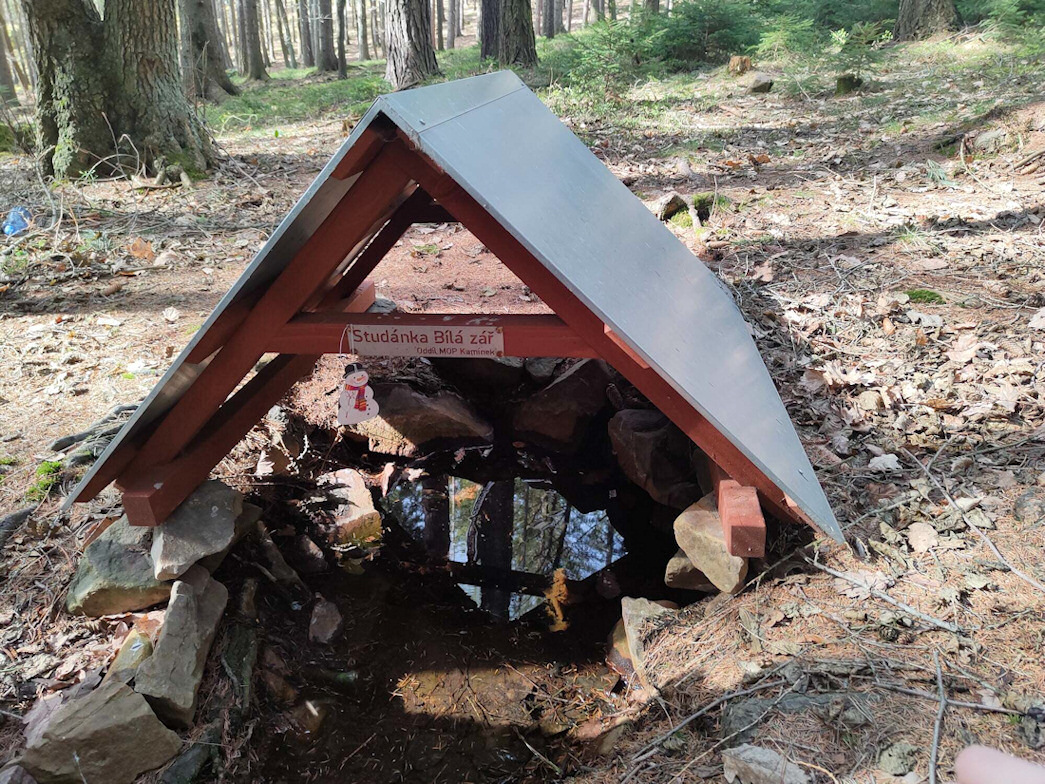 studánka Bílá zář (82)