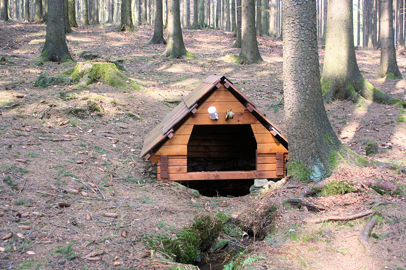Poutníkova studánka (1075)