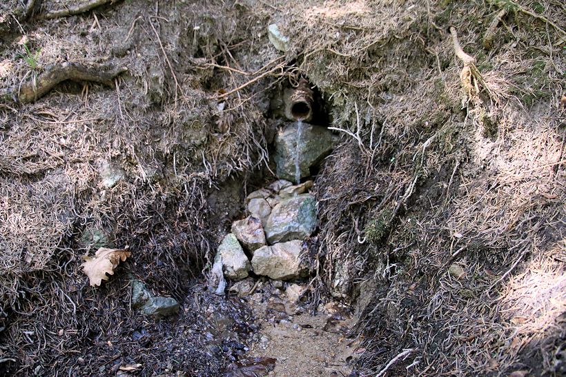 studánka Medžiho pramen (1096)