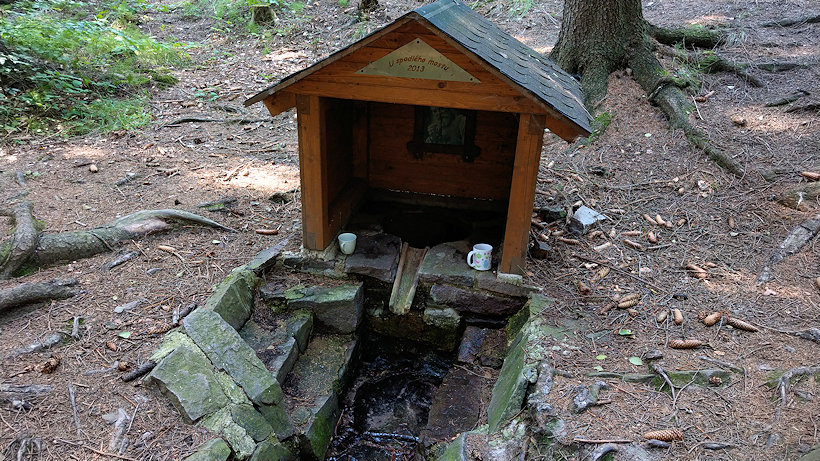 Studánka Spadlý most (1279)