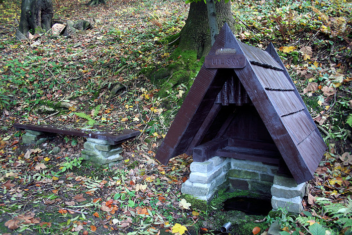 studánka Uhliska (1348)