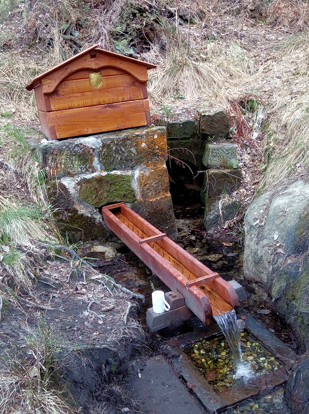 studánka Augenwasserquelle (205)