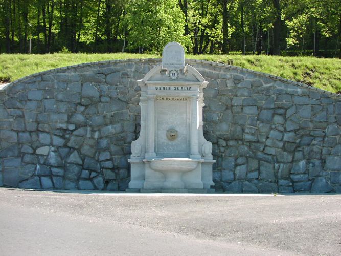 Géniův pramen (255)