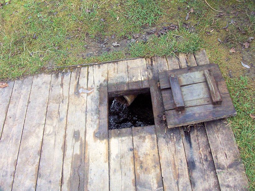 studánka Svatá Anna (551)