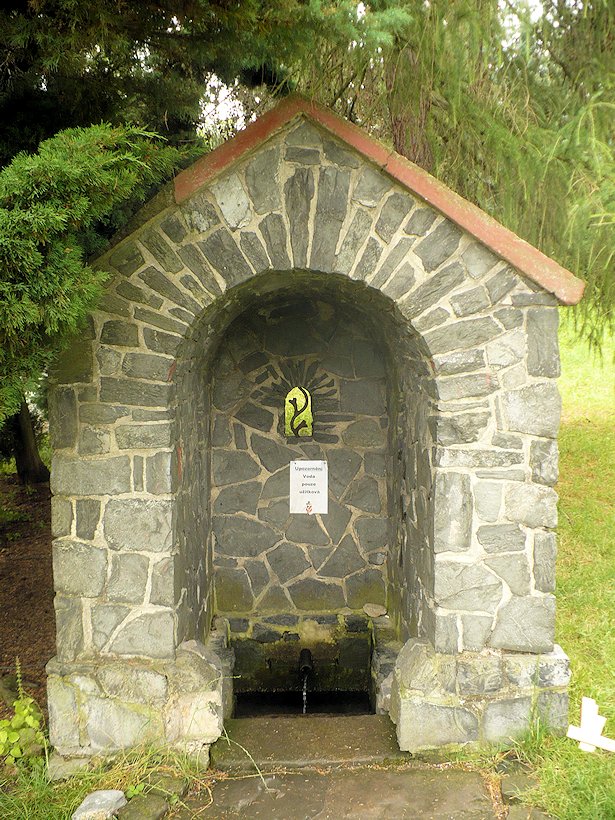 studánka Panny Marie (553)