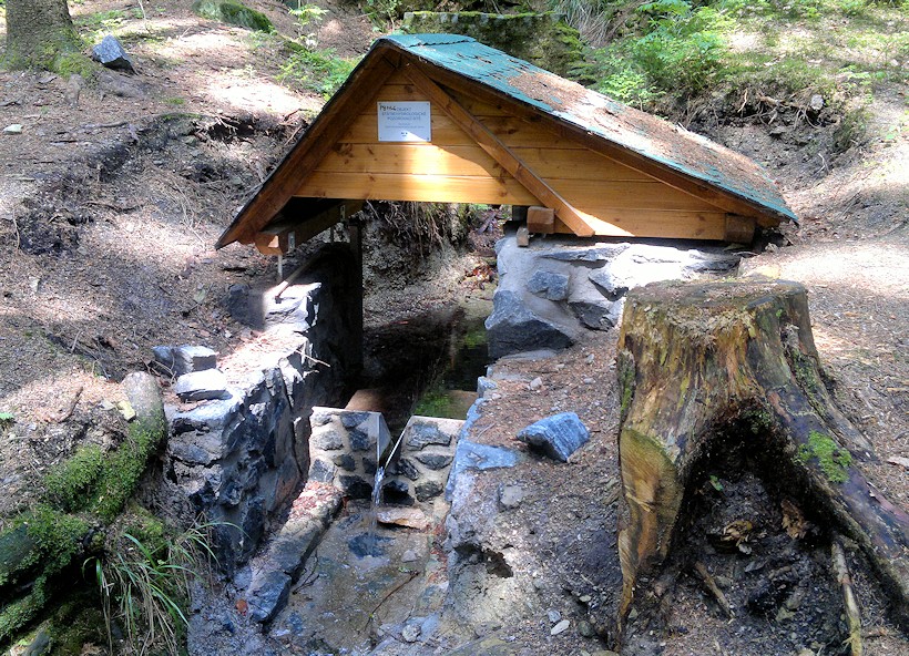 studánka Papírnice (619)