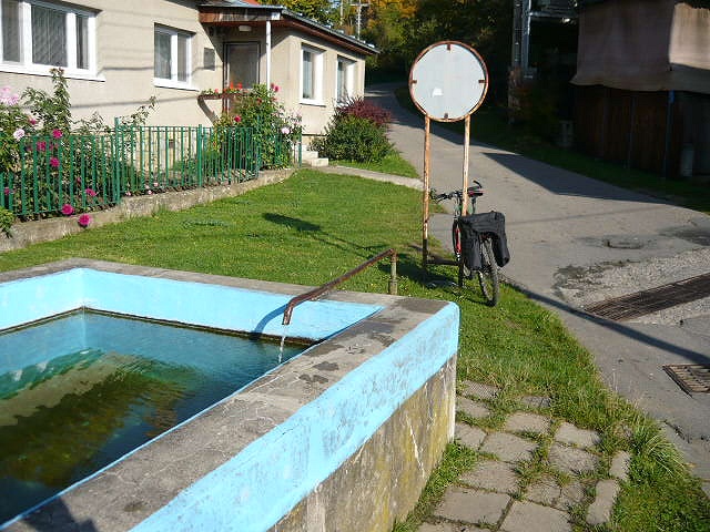 jiný vodní zdroj Kašna Louky (622)