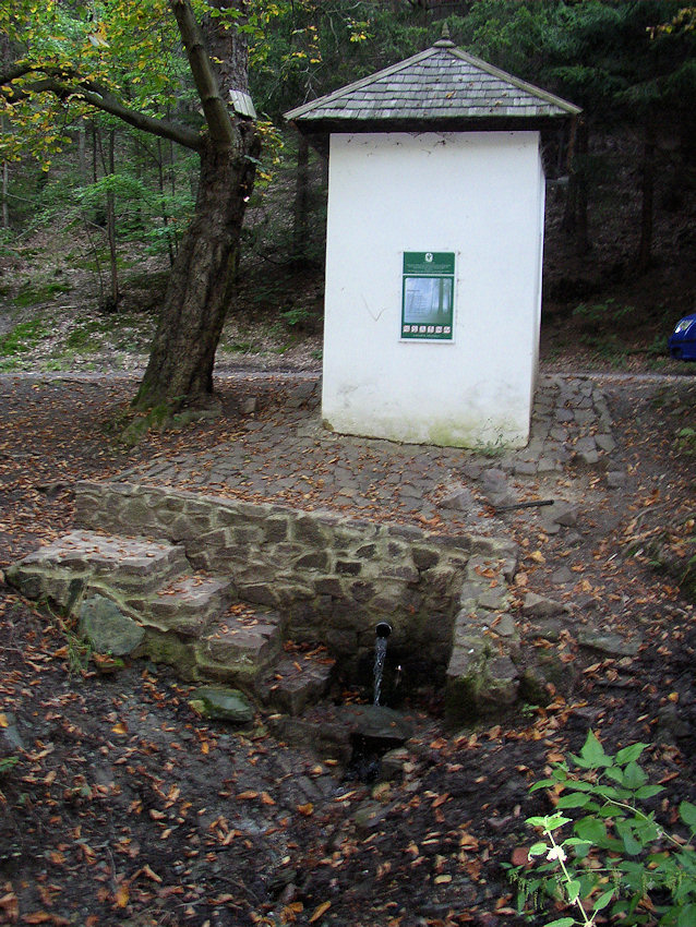 studánka V Pekle (859)