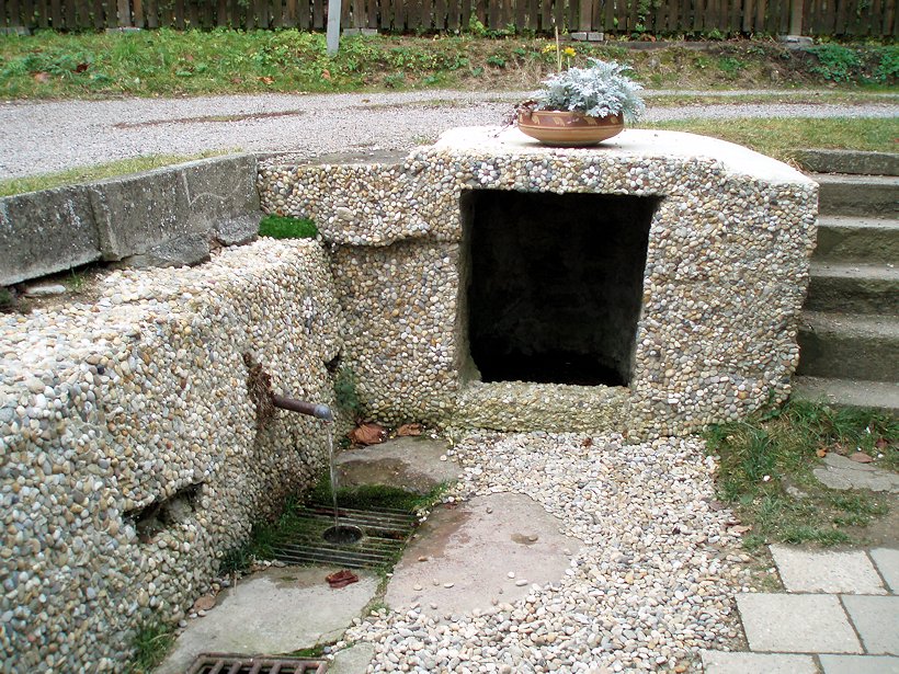 studánka Studýnka (881)
