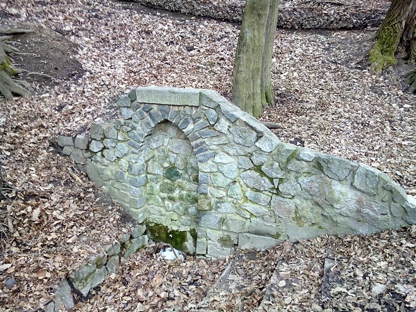 studánka Vrbovec (953)