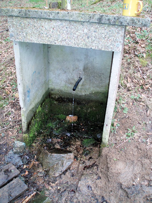 Rozdrojovická studánka (961)