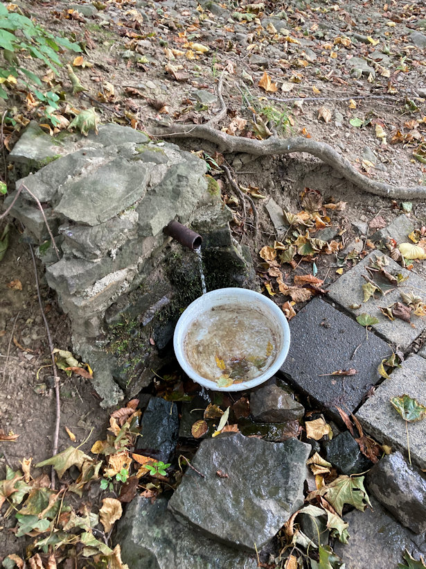 studánka bez jména (13550)