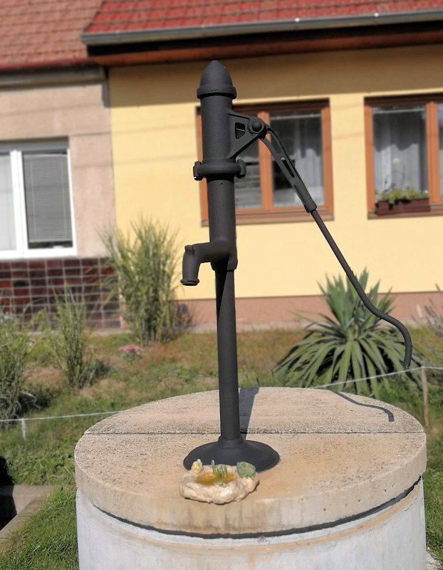 studna bez jména (13573)