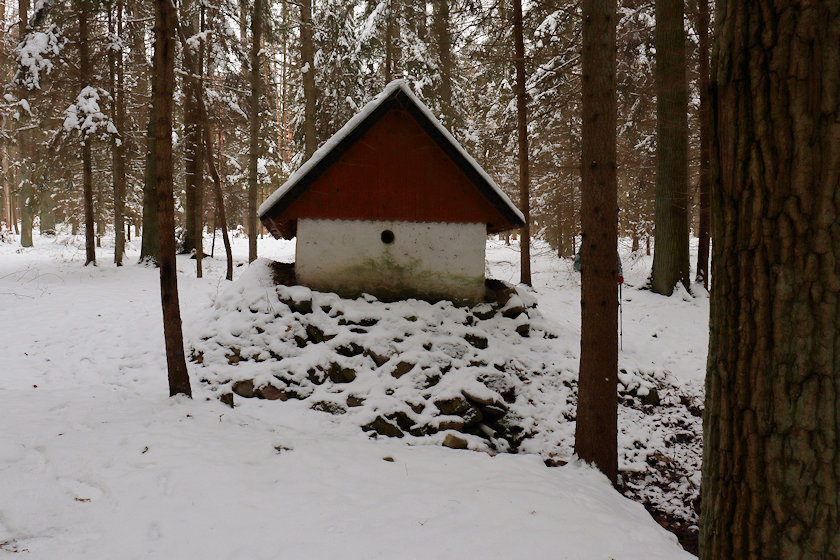studánka U Holenské Hájovny (13669)