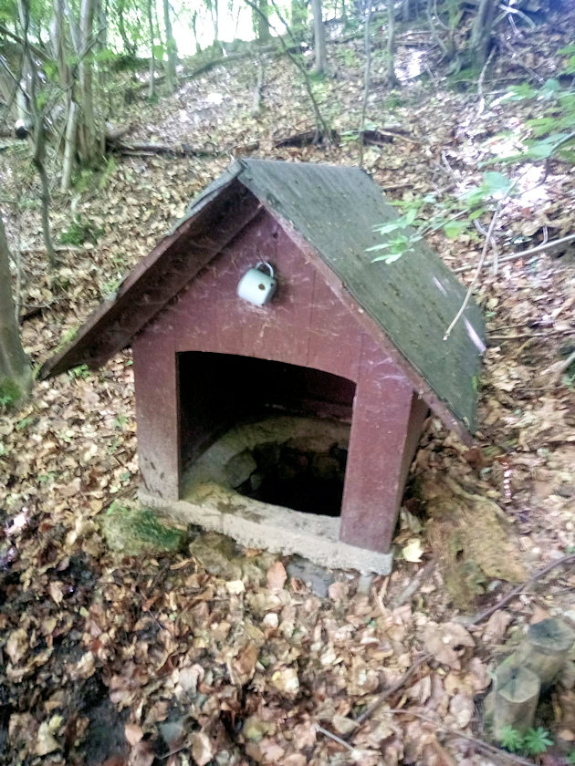 studánka bez jména (13950)