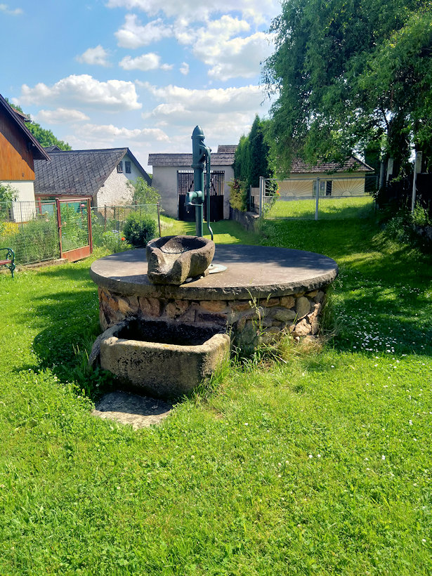 studna bez jména (14406)