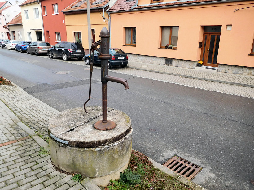 studna bez jména (14605)