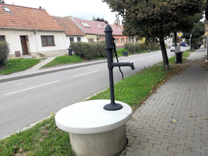 studna bez jména (14627)
