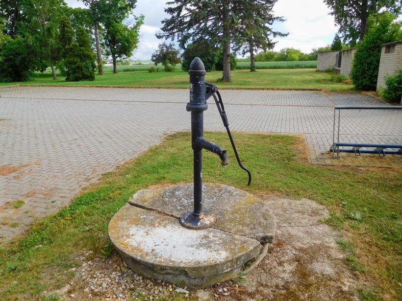 studna bez jména (14852)