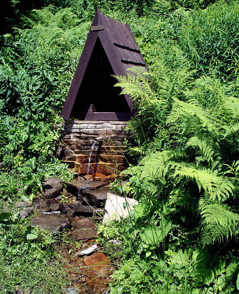 studánka U Koloucha (1566)