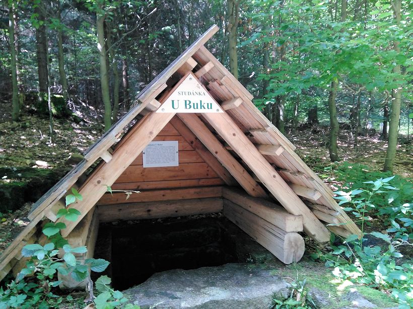 studánka U buku (1736)