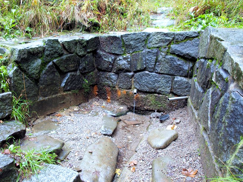 studánka Živá voda (2182)