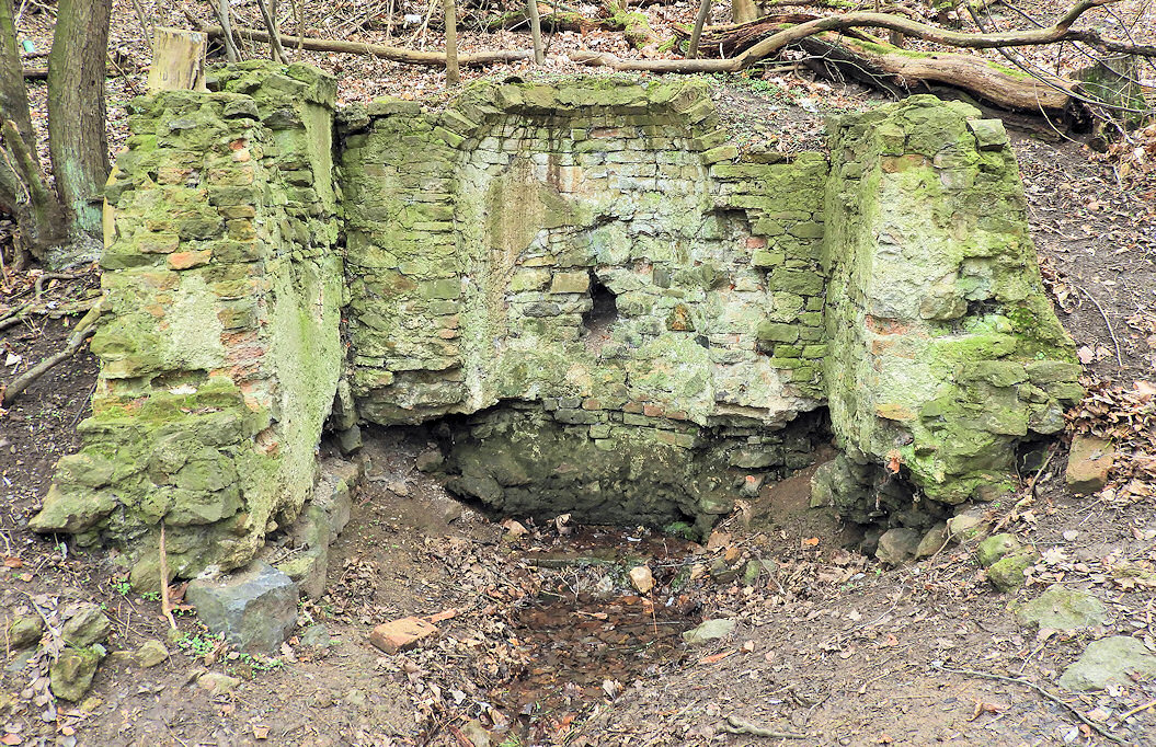 studánka Zlatnice (2248)