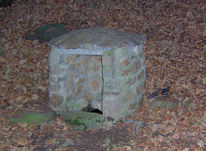 studánka Krajíčkova stráň 1 (2402)