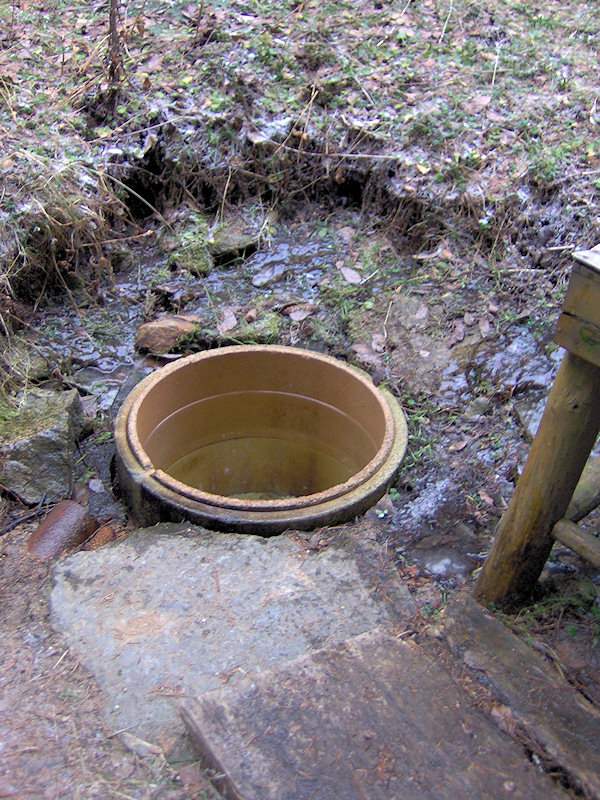 studánka Hostákov (2425)