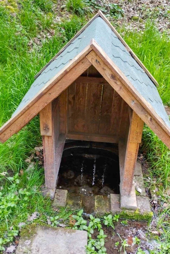 studánka Pod Rotemberkem (2467)