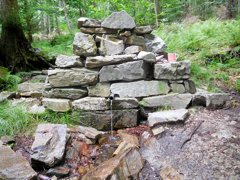 studánka Josefův pramen (2669)