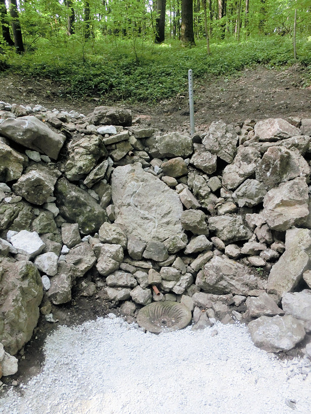 Studánka Míru (2673)