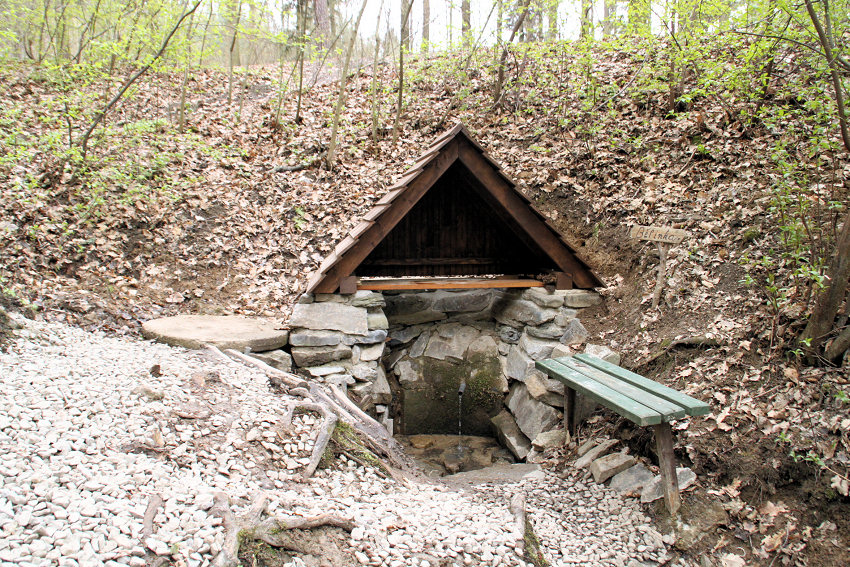 studánka Bělinka (2822)