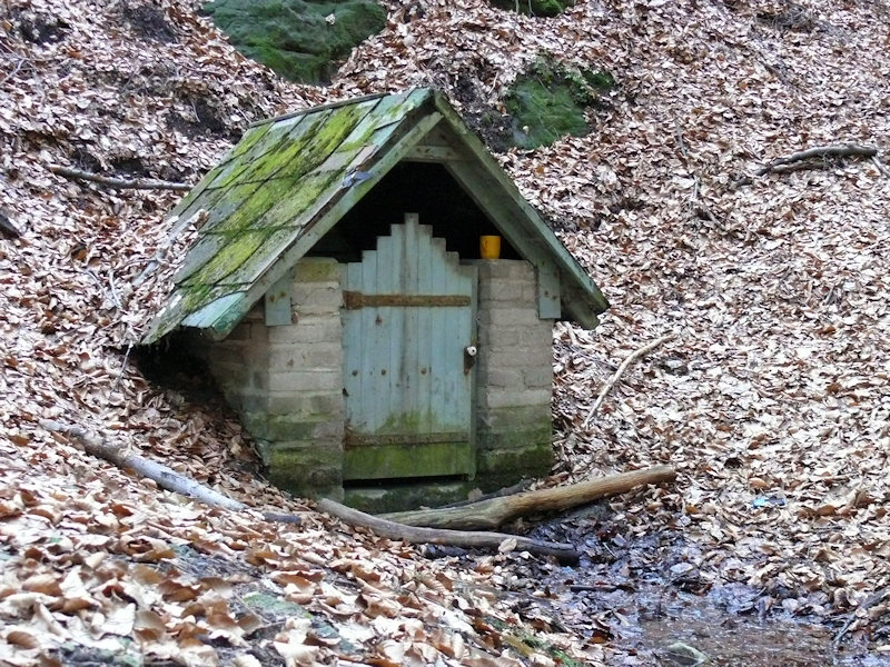 studánka Ostrov u Jedomělic (2826)