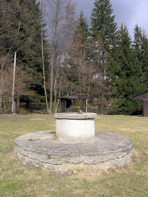 studna bez jména (2948)