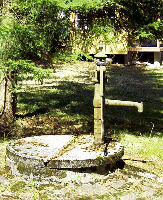 studna bez jména (3015)