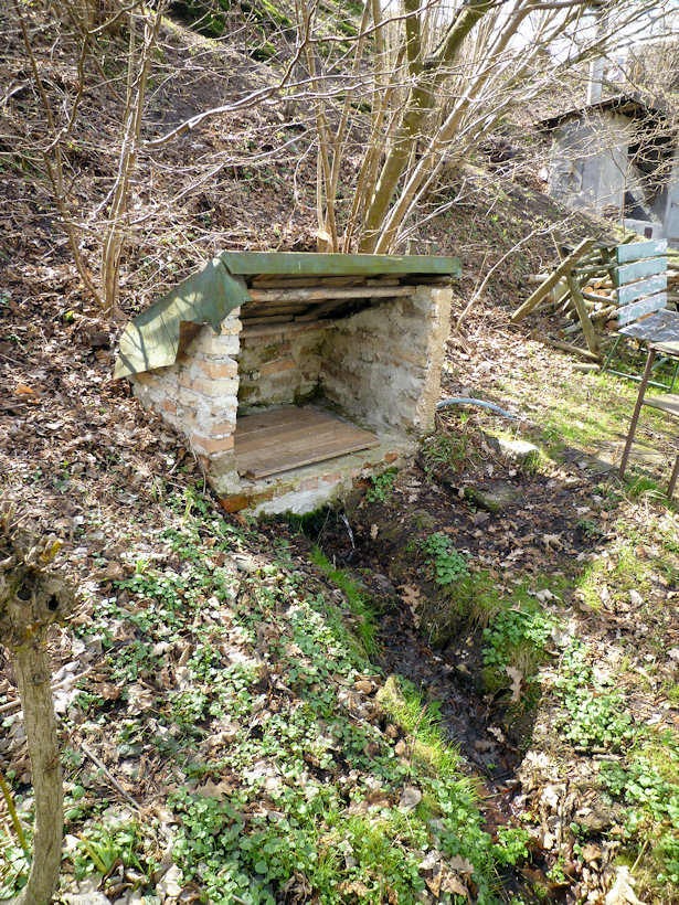studánka Pod duby (3057)