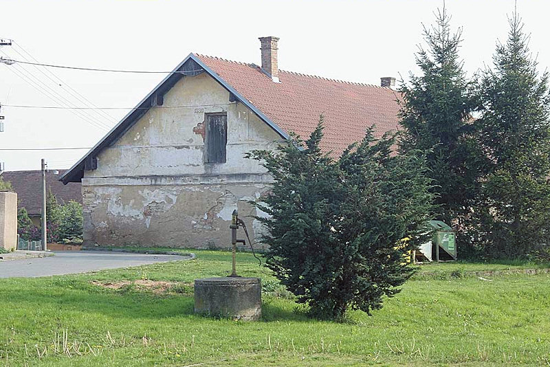 studna bez jména (3206)