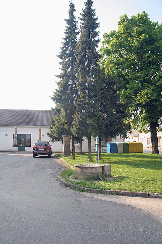 studna bez jména (3207)