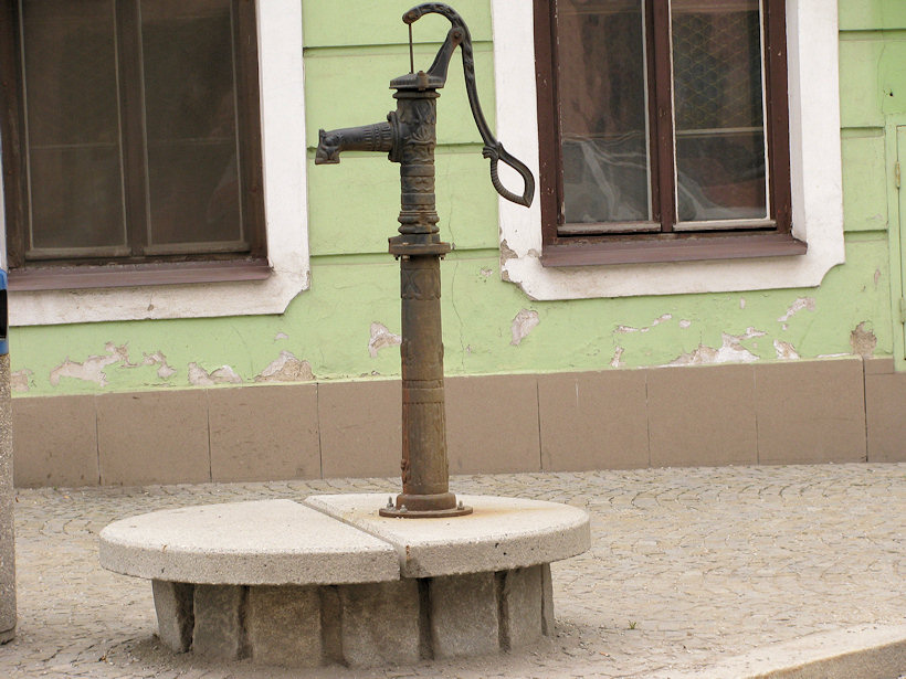 studna bez jména (3323)