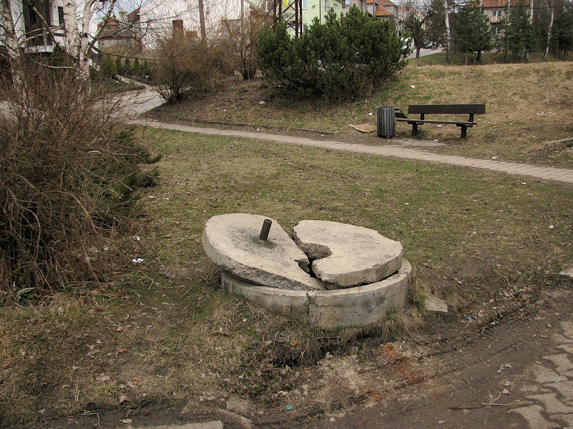 studna bez jména (3324)