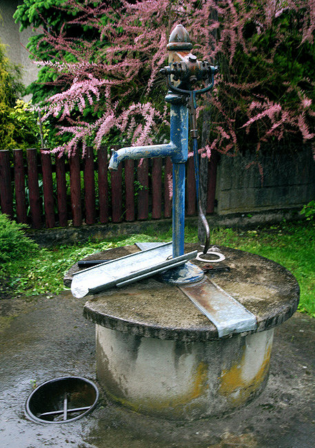 studna bez jména (3356)