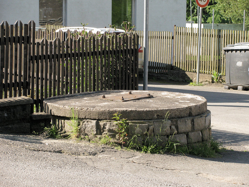 studna bez jména (3389)