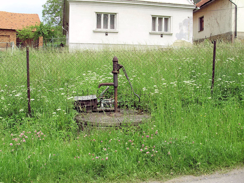 studna bez jména (3410)