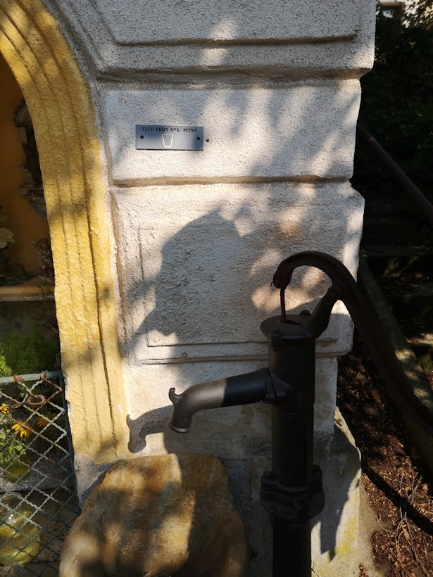 jiný vodní zdroj bez jména (3430)