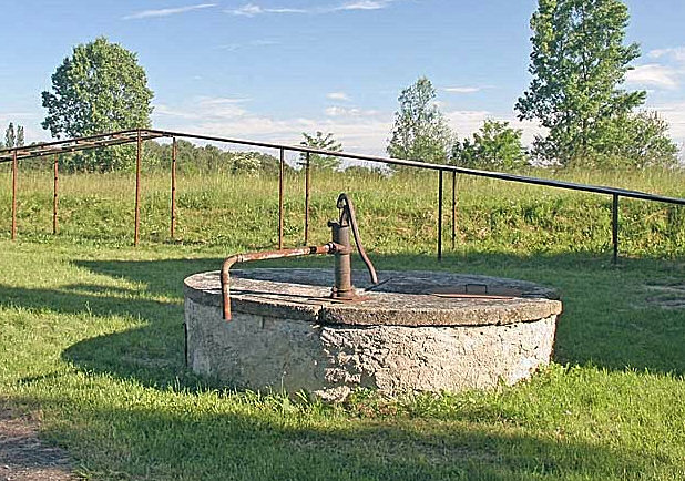 studna bez jména (3454)