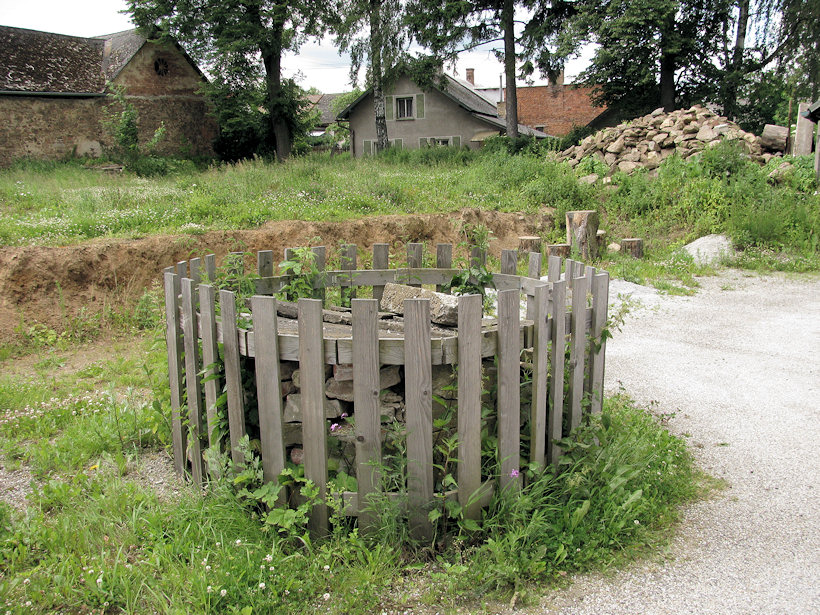 studna bez jména (3486)