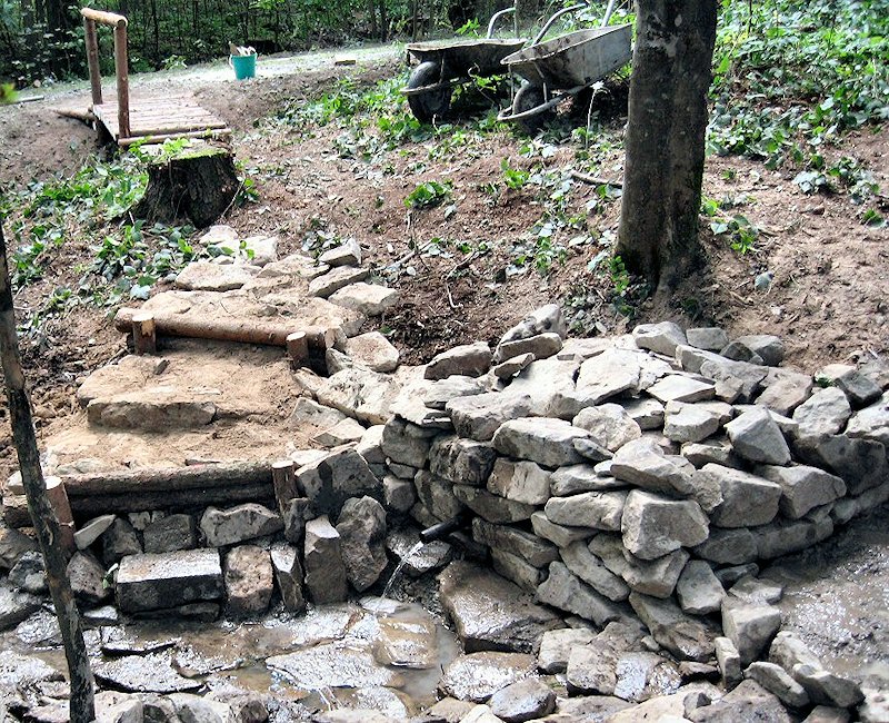 studánka Pod Vlčí jámou (3573)