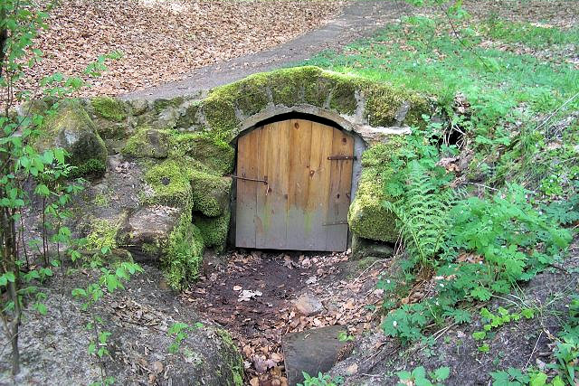 studánka Na Bílých skalách (3577)