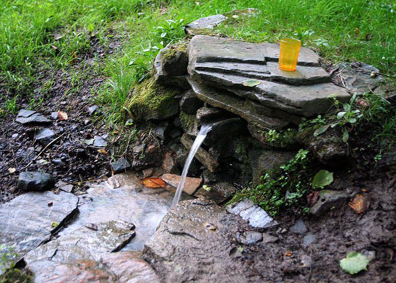 studánka Mírová voda (3794)